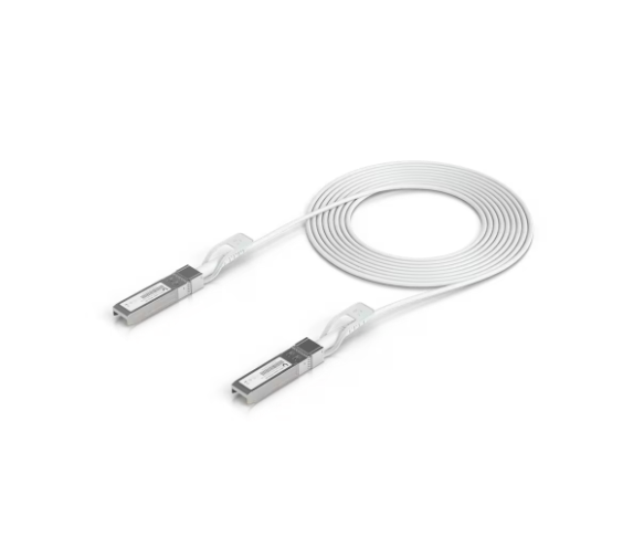 "Direct attach cable with auto link opti